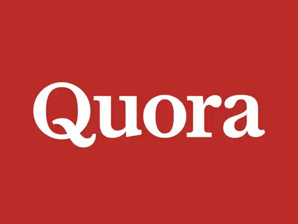 Qoura Logo only red background